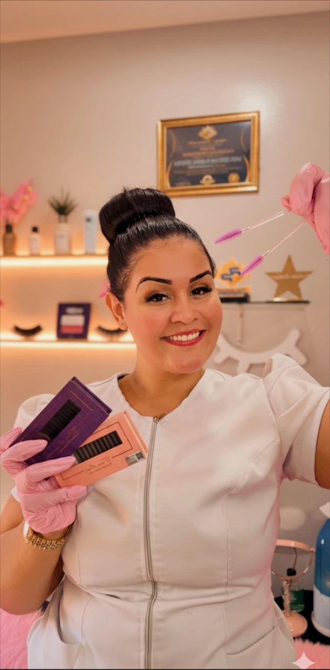 Sabrina Ferreira, lash designer da Beautifly